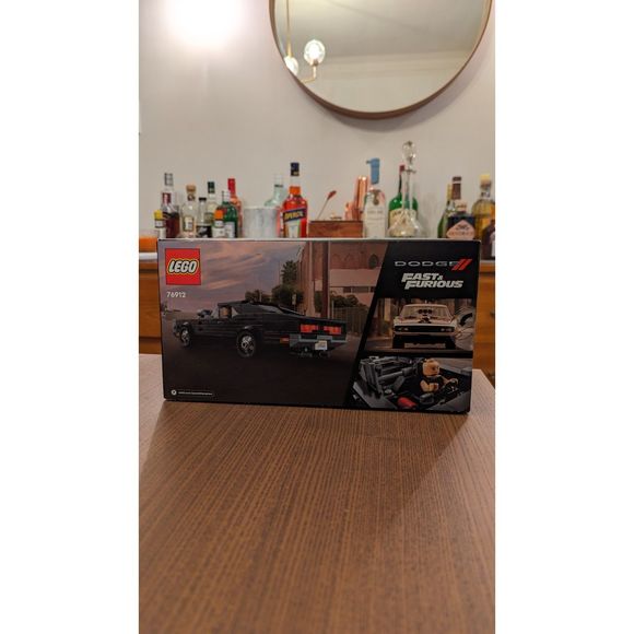 LEGO SPEED CHAMPIONS: Fast & Furious 1970 Dodge Charger R/T (76912) - Picture 2 of 2